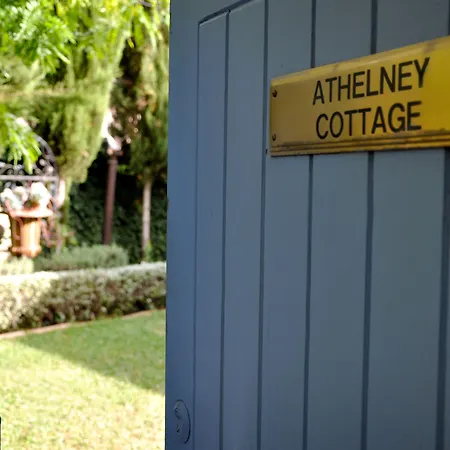 Athelney Cottage-2