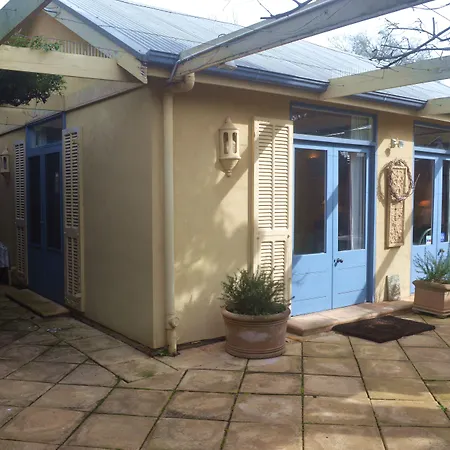 Athelney Cottage-3